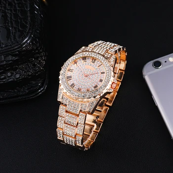 2021 moda de top reloj mujer Europene și Americane, cele mai populare de lux de aur plin de diamante din oțel inoxidabil de afaceri doamnelor ceas